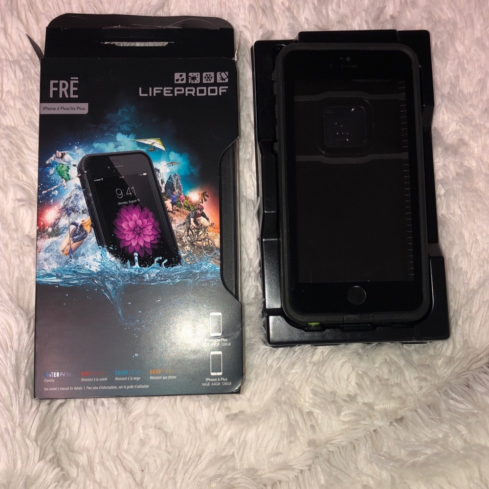 BRAND NEW LifeProof Case